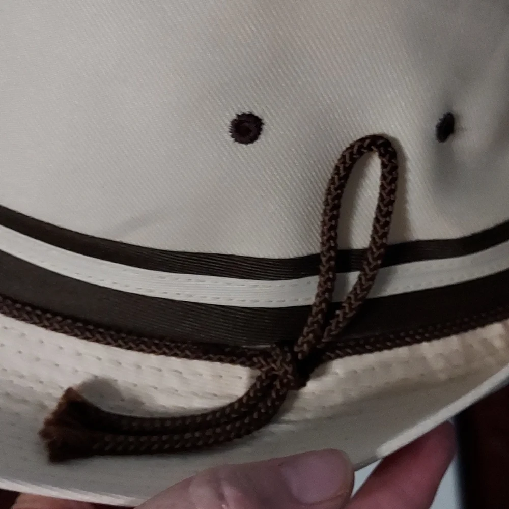Fedora Hat Size Large Ivory with a Brown&Ivory Band w/brown cord.No Stains. - Picture 12 of 12